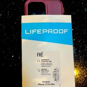 NEW Fre Lifeproof case for iPhone 13 pro max